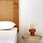 Ferienhaus Cozy Flat Stunning Sea View, 10' From Chia Beaches